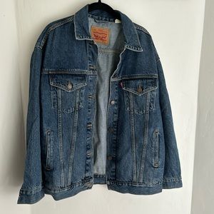 Levi’s Oversized Denim Jacket
